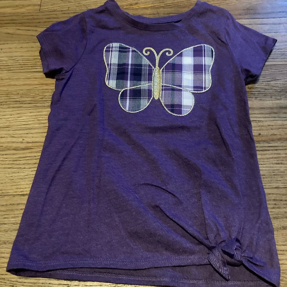 Girl purple top with butterflies size 5T